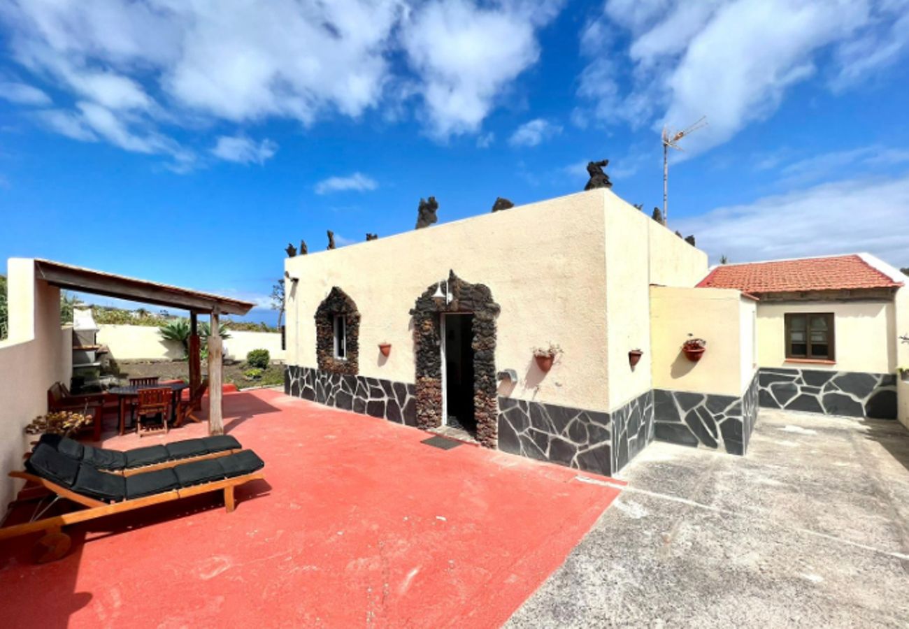 Apartamento en Mocanal - Comodo apartamento con vistas Espectaculares en la Isla de El Hierro