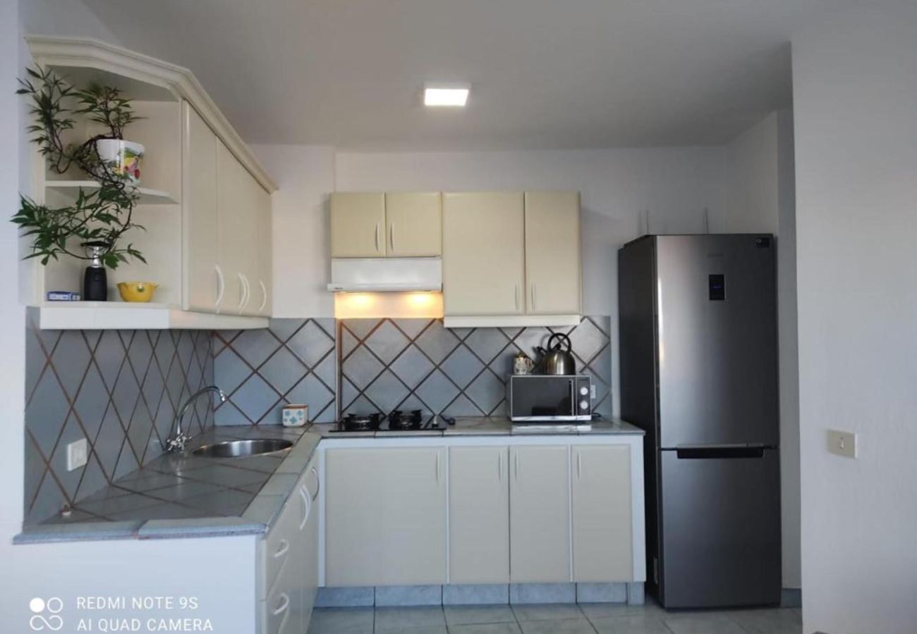 Apartahotel en Valverde - Apartamento con terraza privada, increibles vistas al mar