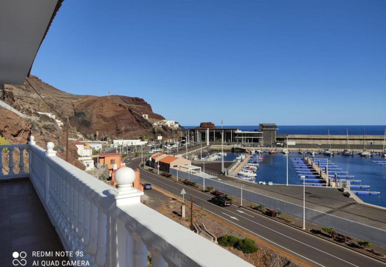Apartahotel en Valverde - Apartamento con terraza privada, increibles vistas al mar