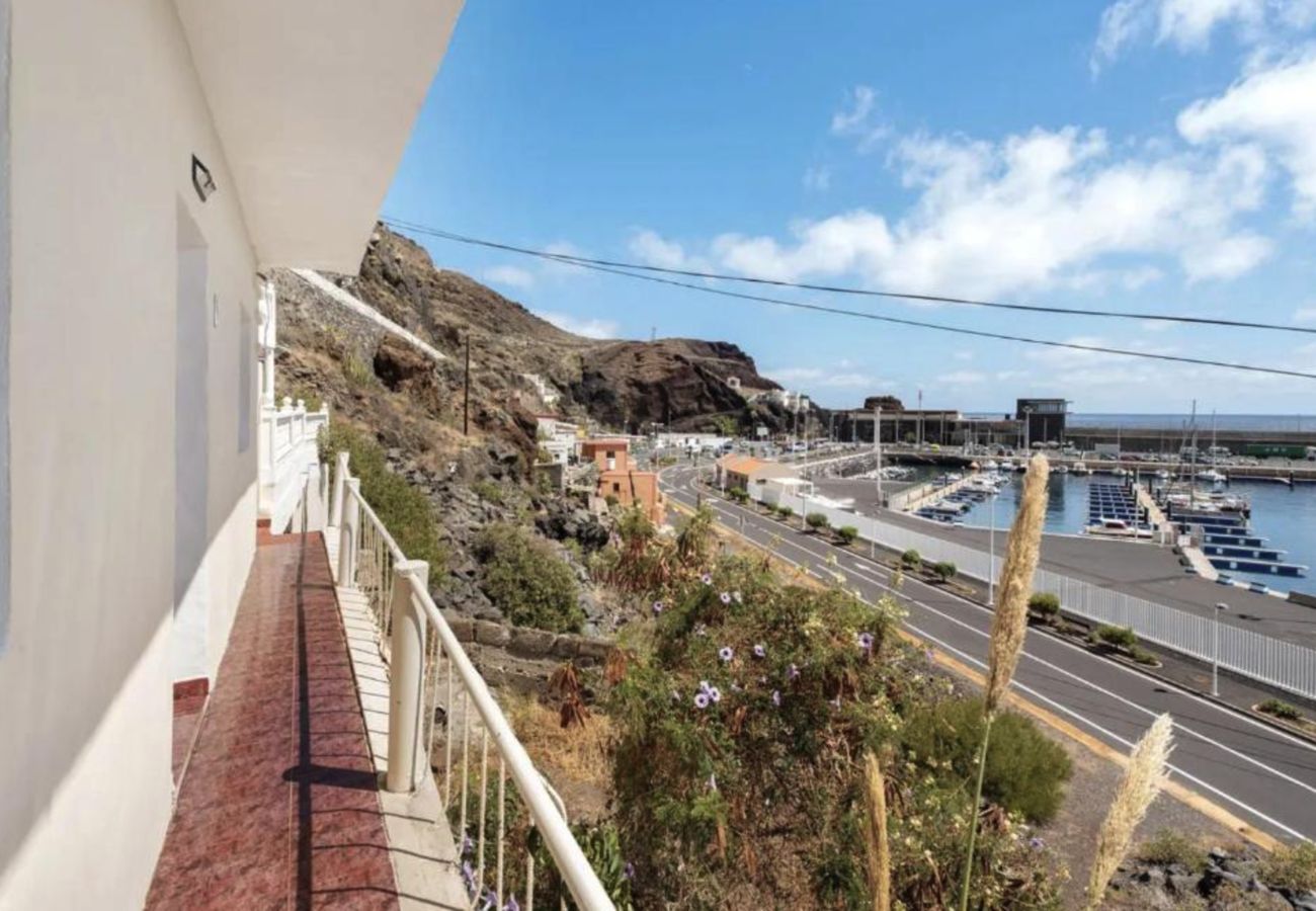 Apartahotel en Valverde - Comodo Apartamento con vistas espectaculares al mar