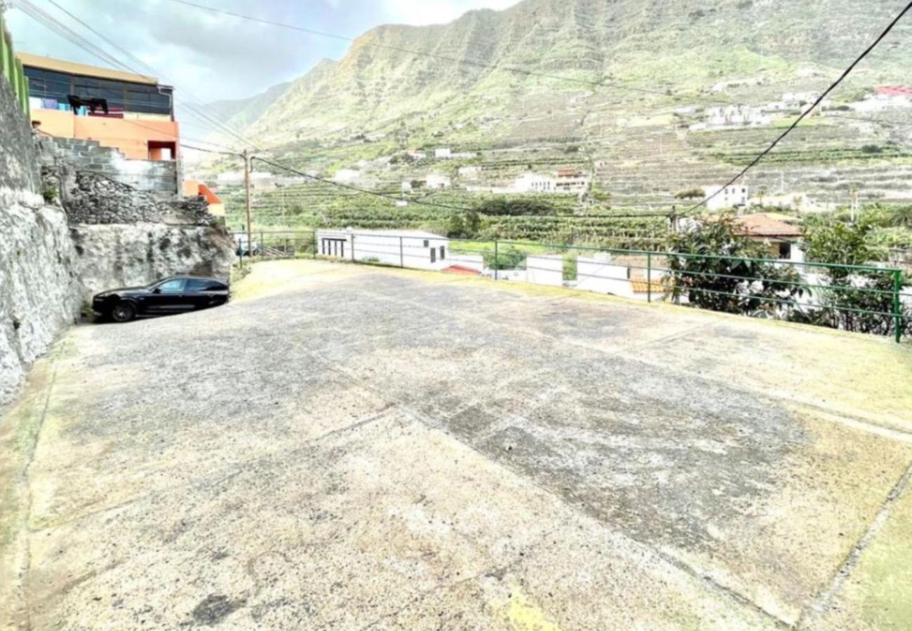 Casa rural en Hermigua - Encantador alojamiento con vistas al mar, terraza WIFI y BBQ