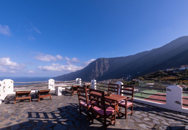 Apartahotel en Frontera - Fantastico Apartamento para 4 pax Piscina, Tenis y BBQ Apartahotel en Frontera - Fantastico Apartamento para 4 pax Piscina, Tenis y BBQ