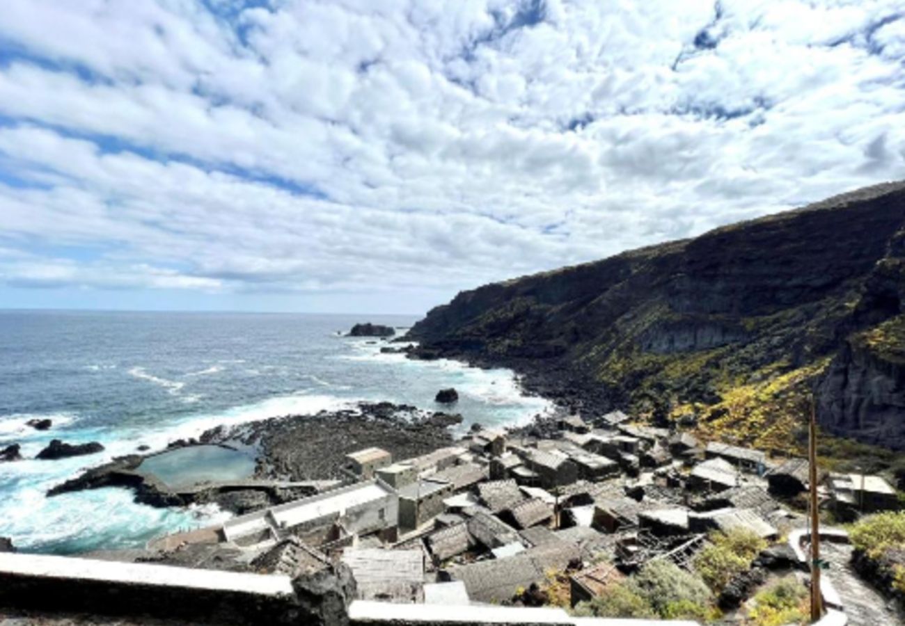 Casa en Valverde - Casa Cueva con Vistas al Mar y BBQ hasta 5 pax