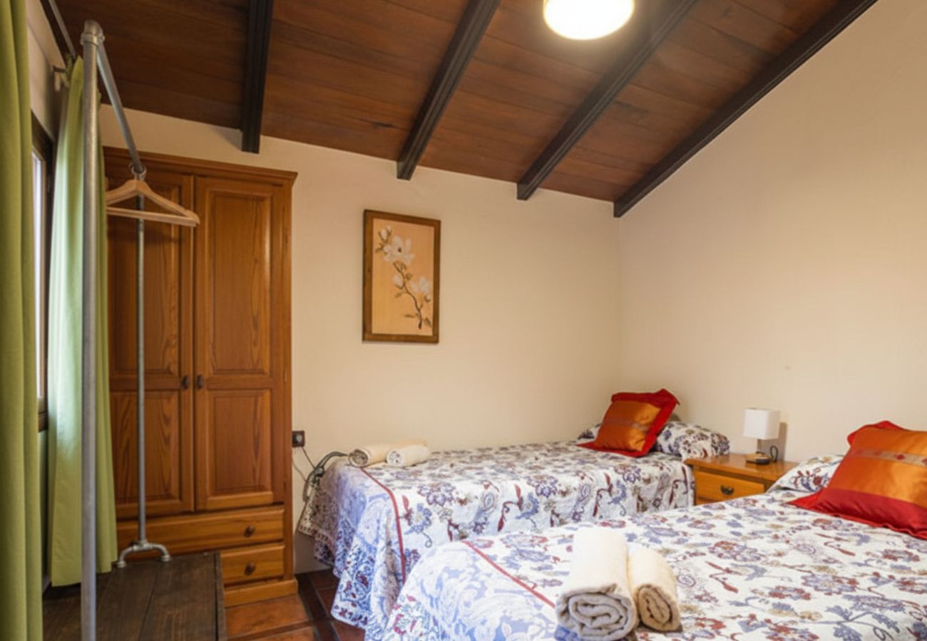 Casa en Santa Cruz de Tenerife - Increíble Casa de Piedra para 6 huespedes con paz absoluta