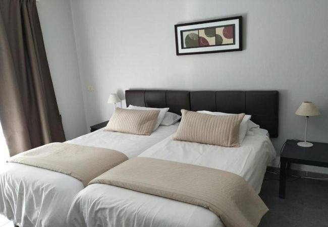 Apartahotel en Los Llanos de Aridane - Comodo Estudio centrico con terraza y piscina para 2 personas Apartahotel en Los Llanos de Aridane - Comodo Estudio centrico con terraza y piscina para 2 personas