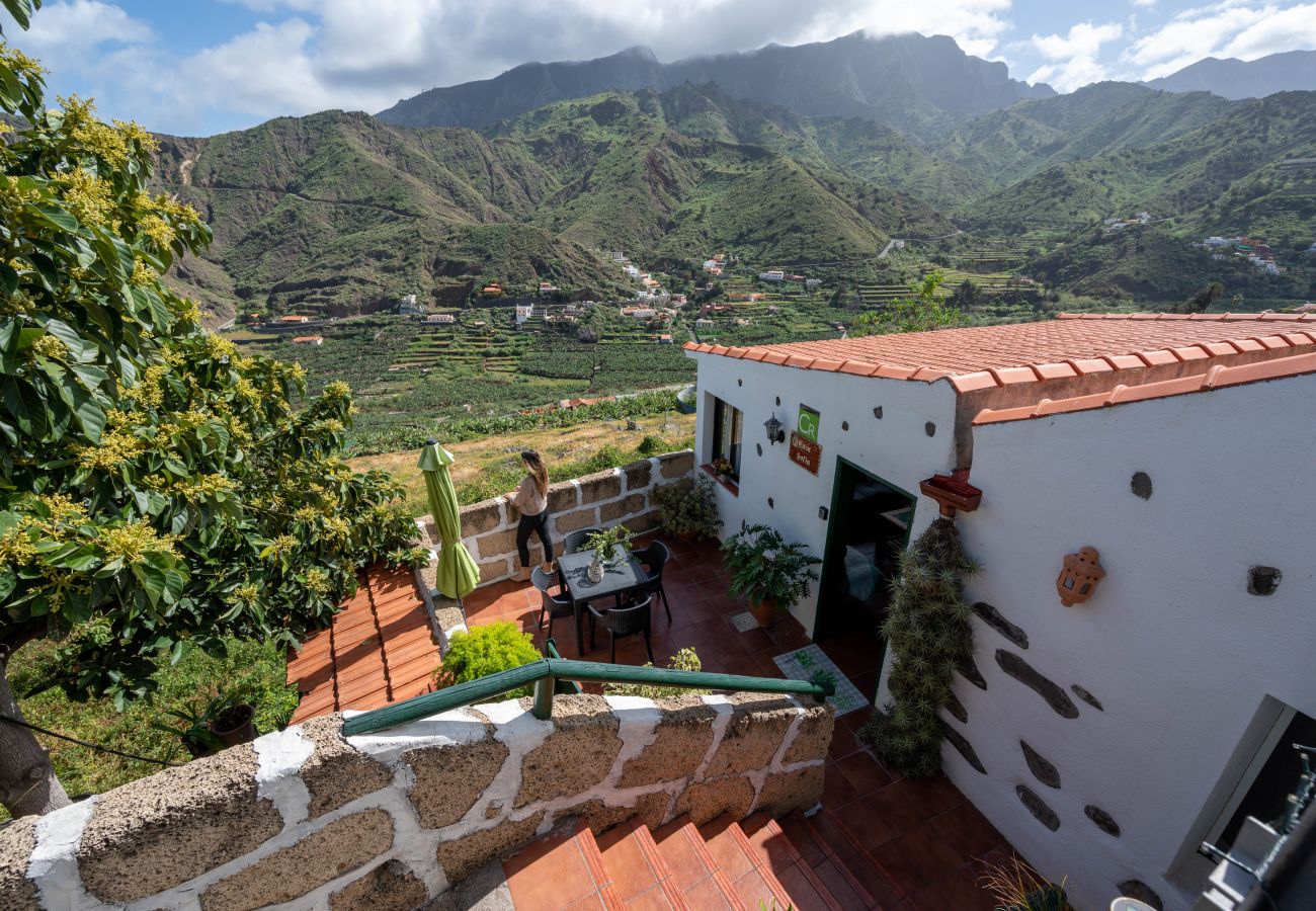 Casa en Hermigua - Bellas vistas al mar y montaña con terraza 