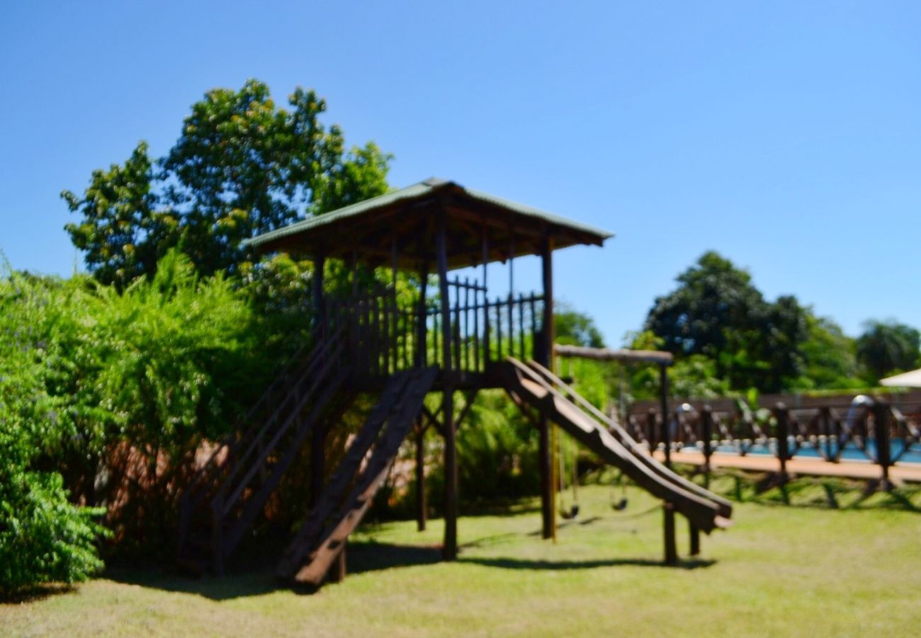 Cabaña en Puerto Iguazú - Preciosa cabañas en las cataratas del Iguazú con piscina