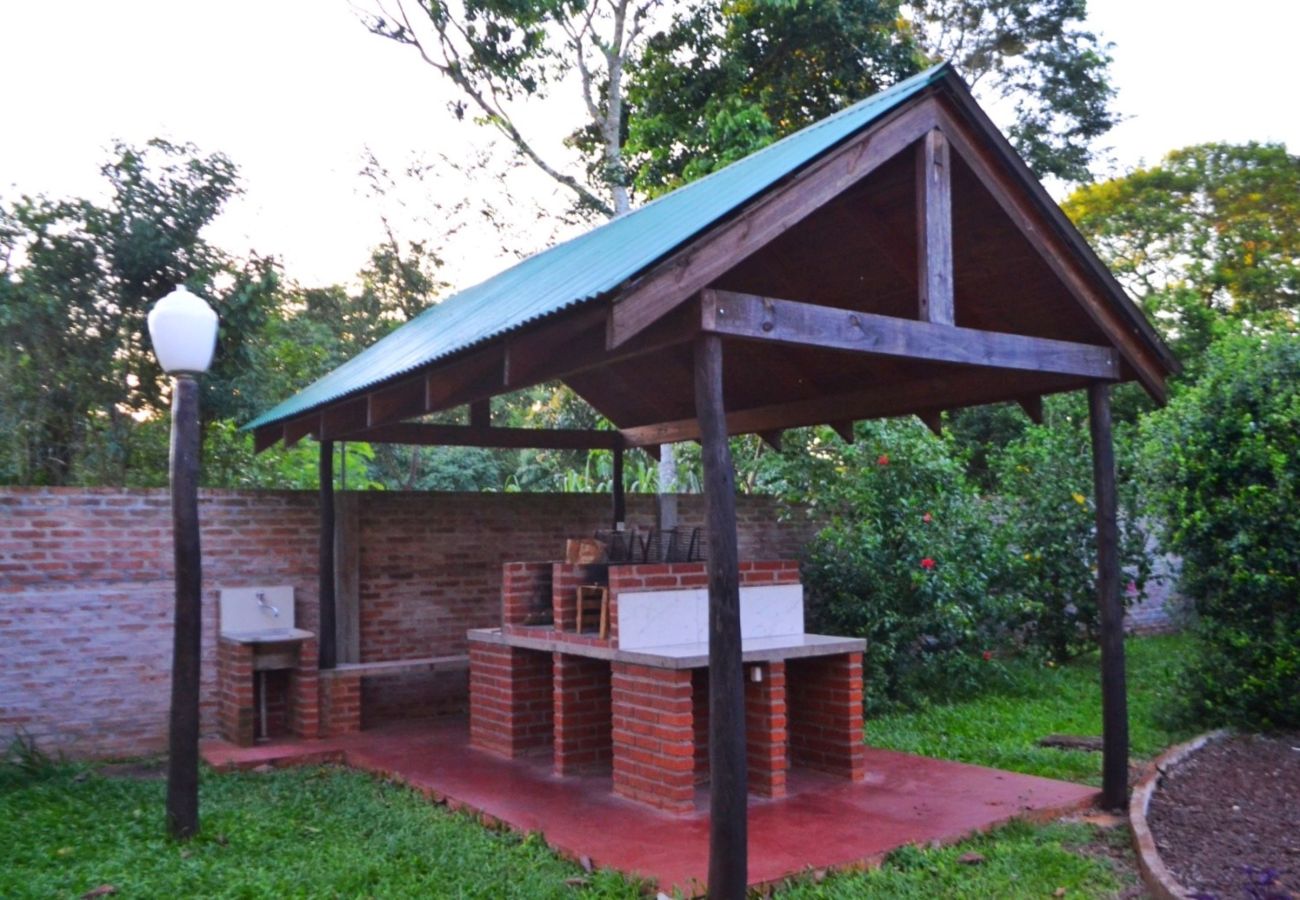 Cabaña en Puerto Iguazú - Preciosa cabañas en las cataratas del Iguazú con piscina