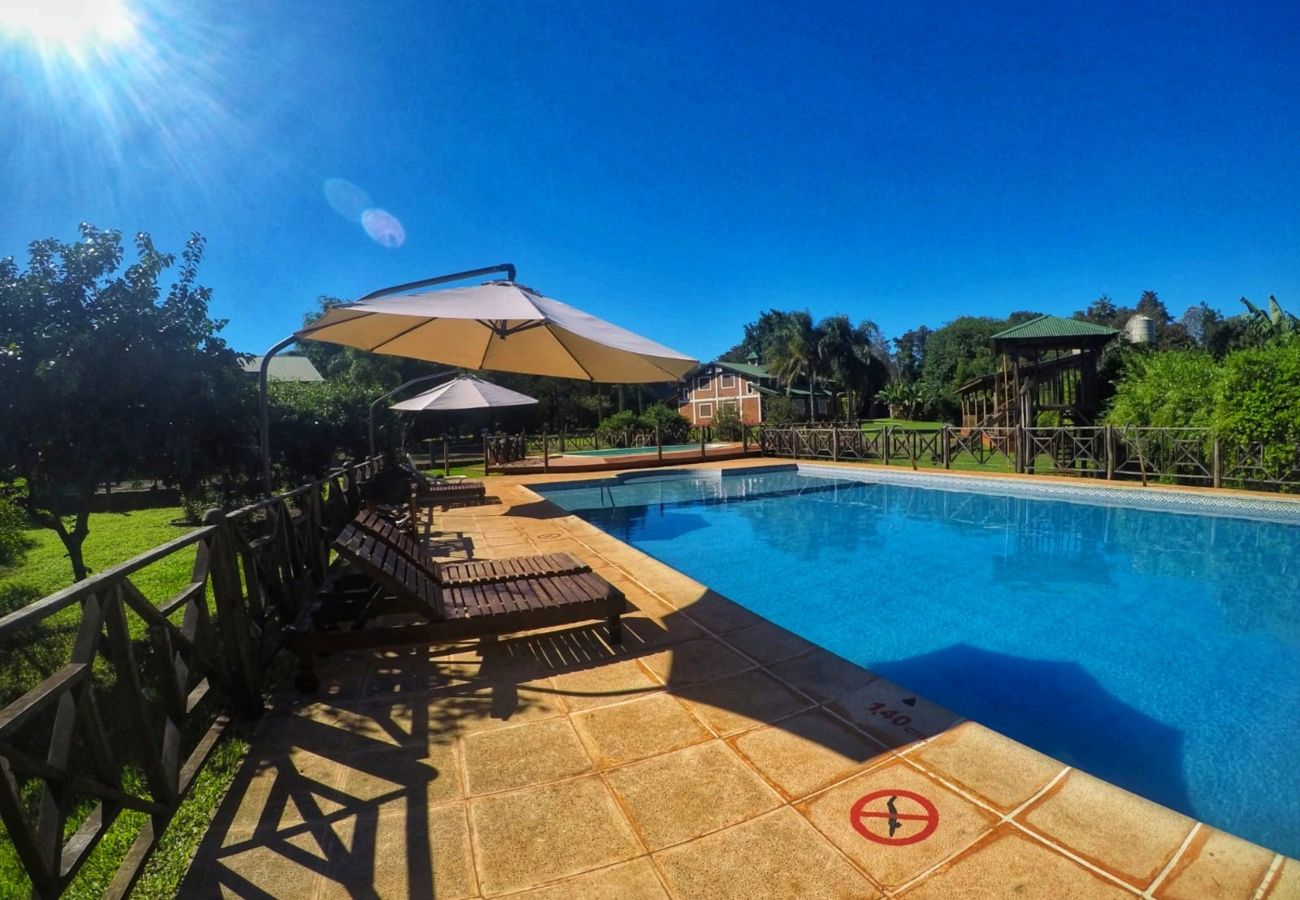 Estudio en Puerto Iguazú - Encantadoras cabañas en las cataratas del Iguazú con piscina privada