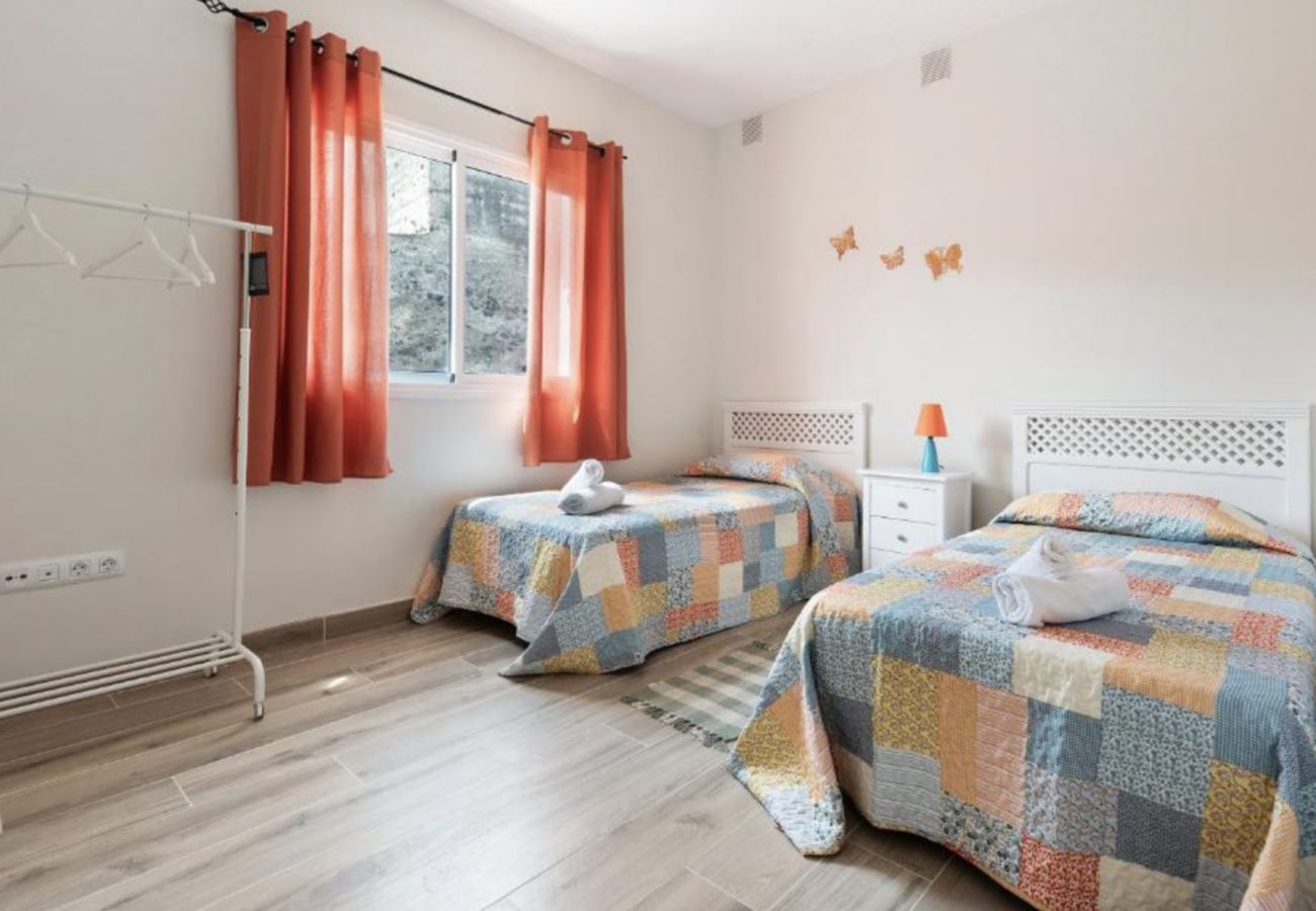 Casa rural en Garachico - Moderna Casa con Vistas al Teide hasta 4 personas