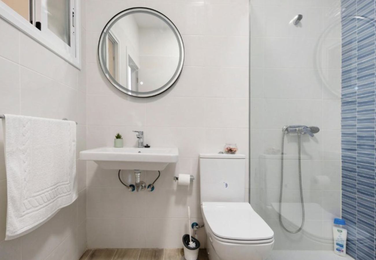 Casa rural en Garachico - Moderna Casa con Vistas al Teide hasta 4 personas