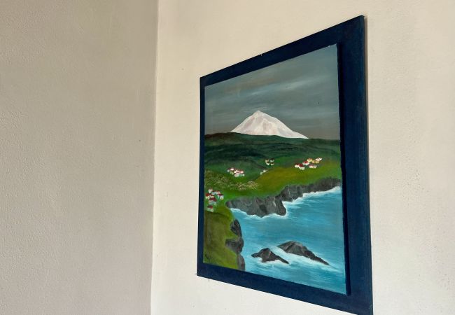 Casa en Garachico - Casa ideal para 4 con billar y hermosas vistas a la montaña  Casa en Garachico - Casa ideal para 4 con billar y hermosas vistas a la montaña