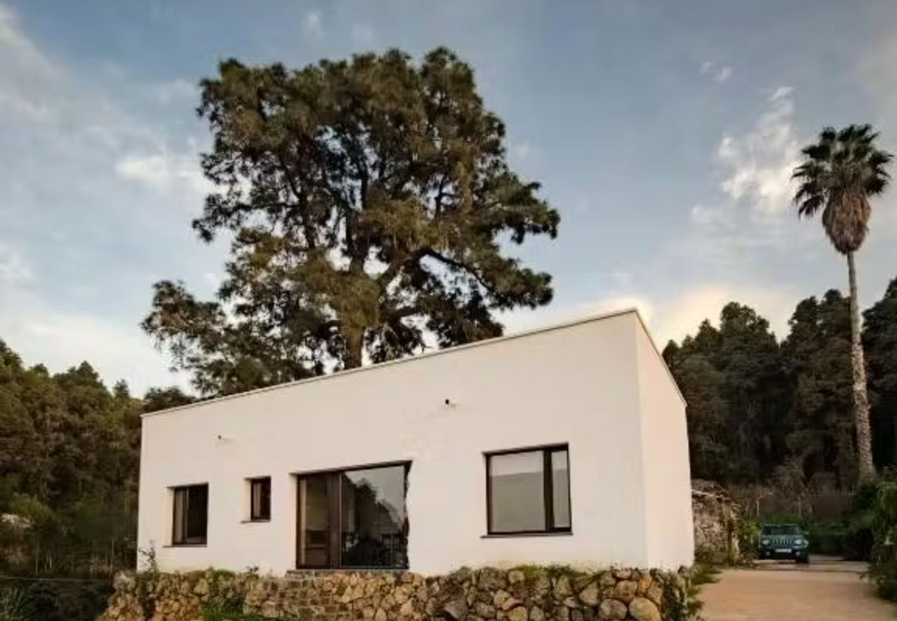 Cabaña en La Guancha - Moderna casa con vistas al jardin