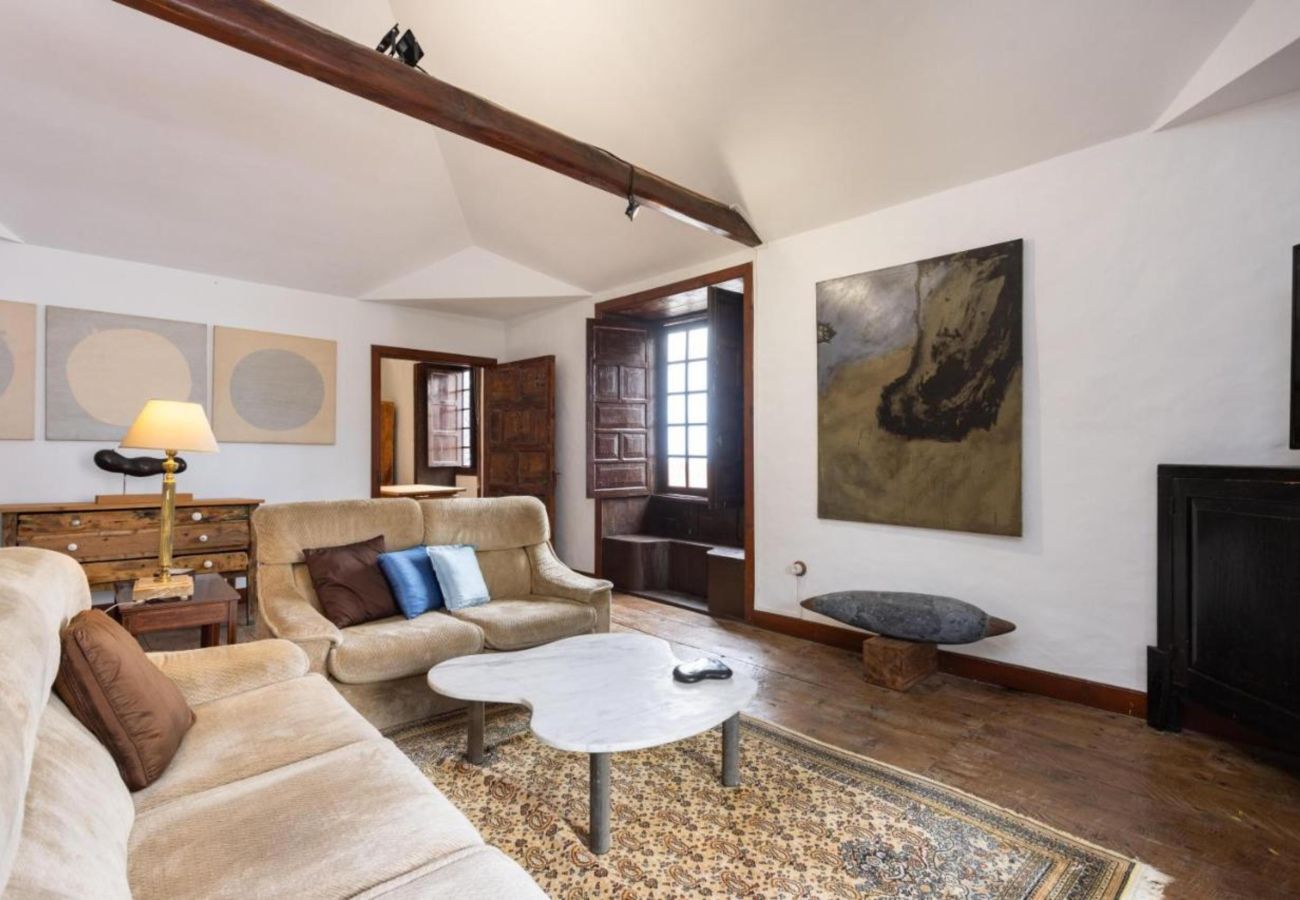 Apartamento en La Orotava - Apartamento con Historia, Arte y Nobleza en el Corazón