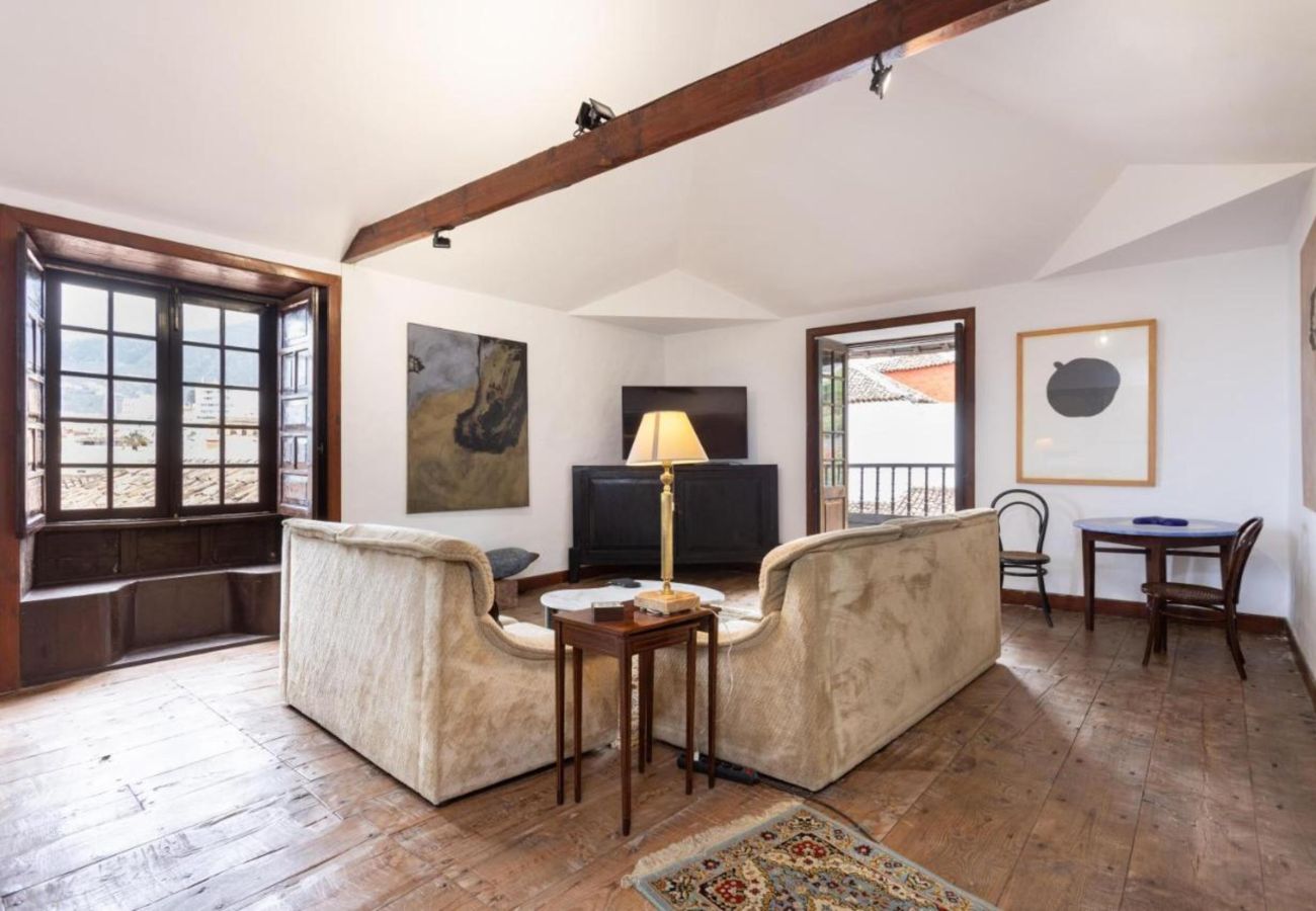 Apartamento en La Orotava - Apartamento con Historia, Arte y Nobleza en el Corazón