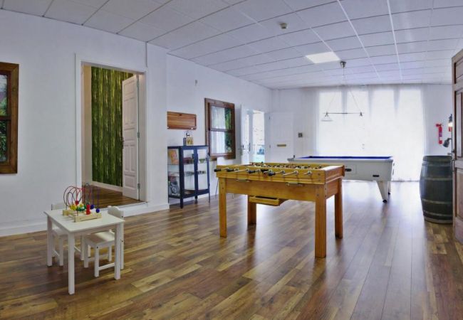 Apartahotel en Los Llanos de Aridane - Elegante Apartamento con Piscina y Jardín Ideal para 2 Apartahotel en Los Llanos de Aridane - Elegante Apartamento con Piscina y Jardín Ideal para 2