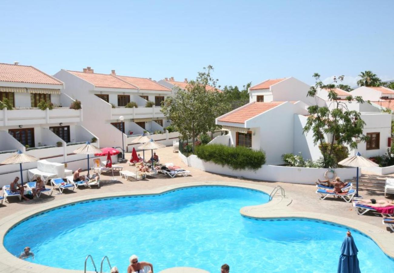 Apartamento en Playa de Las Americas - Increible suite con piscina en Playa de las Americas