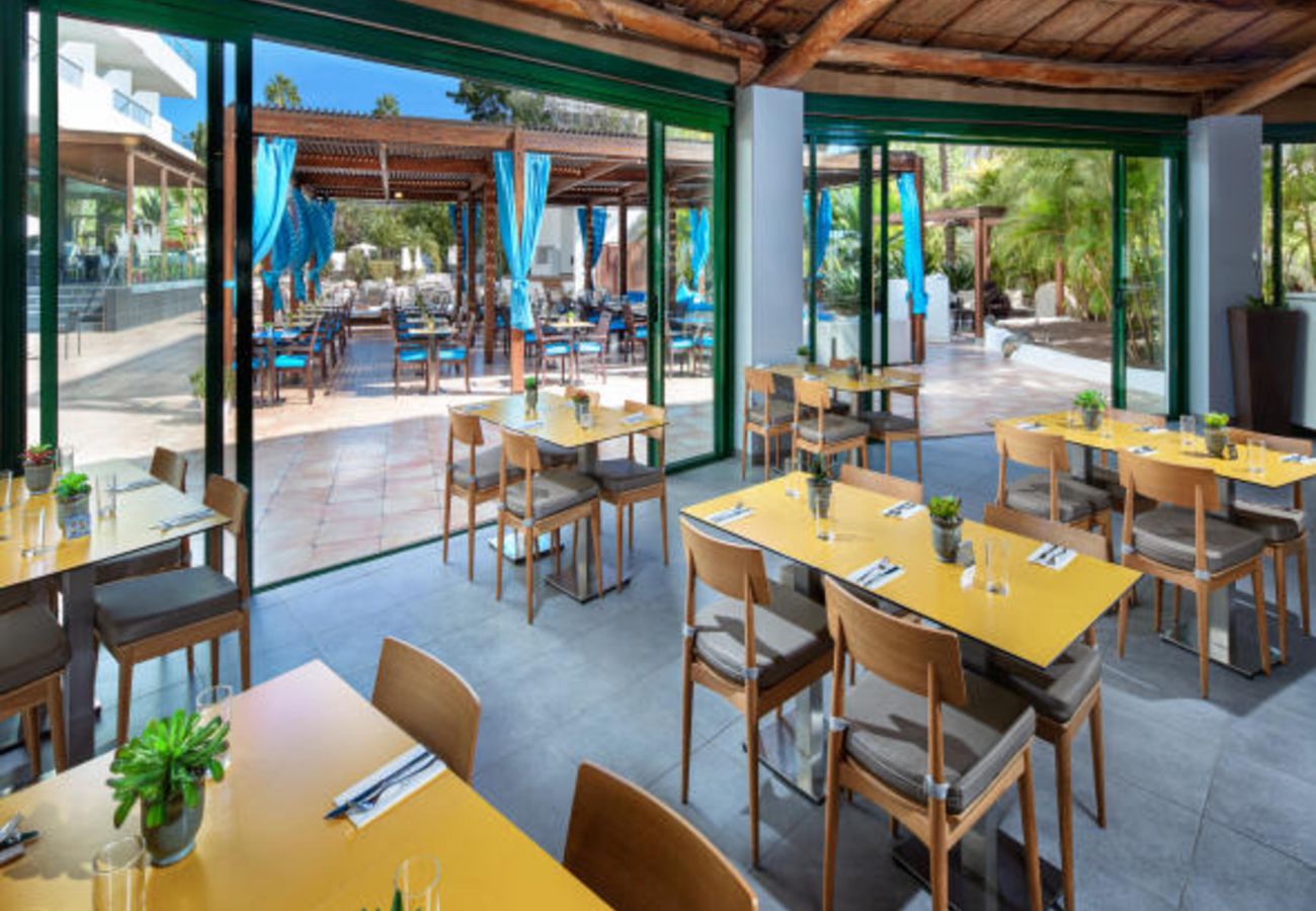 Alquiler por habitaciones en Playa del Ingles - Habitación Estándar con Vistas  en un Resort Exclusivo en La Palma