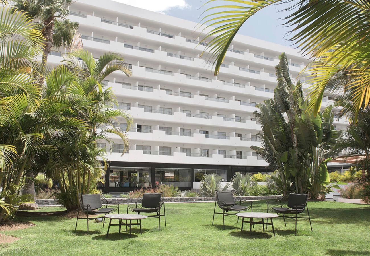 Alquiler por habitaciones en Playa del Ingles - Habitación Estándar con Vistas  en un Resort Exclusivo en La Palma