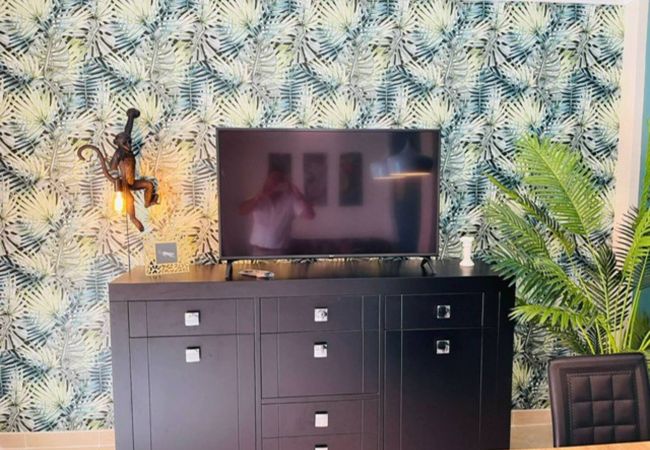 Casa en Los Cristianos - Villa Familiar con Piscina Privada en Los Cristianos – Cerca de Playa y Golf Casa en Los Cristianos - Villa Familiar con Piscina Privada en Los Cristianos – Cerca de Playa y Golf