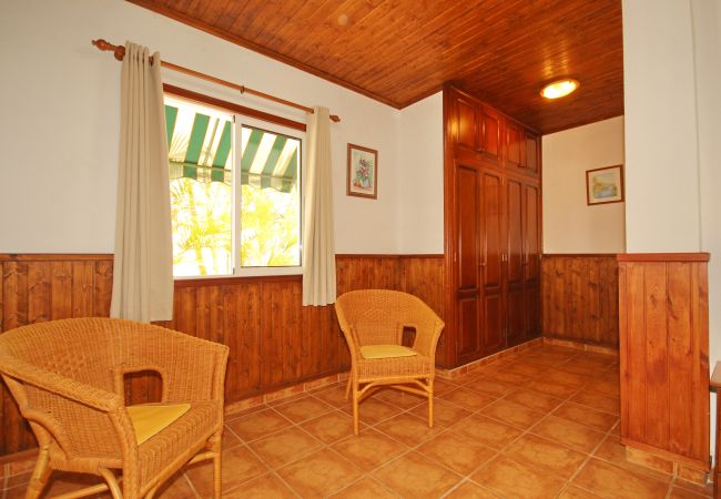 Apartamento en Los Llanos de Aridane - Encantador apartamento para 4 personas con terraza y vistas a la Piscina Apartamento en Los Llanos de Aridane - Encantador apartamento para 4 personas con terraza y vistas a la Piscina