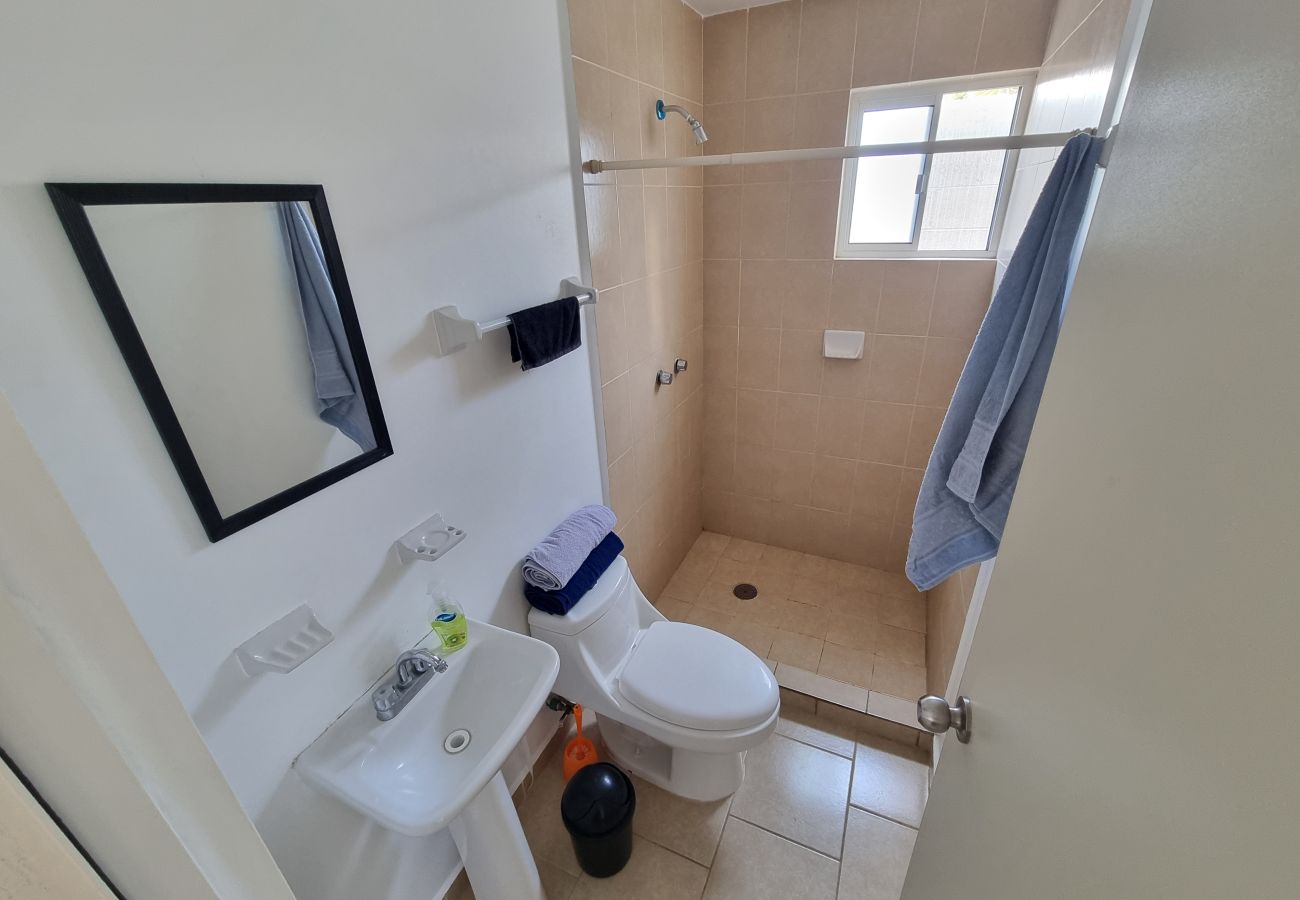 Apartamento en Santiago de Querétaro - Confort y Comodidad en el Corazón de Querétaro – Ideal para Familias y Grupos 