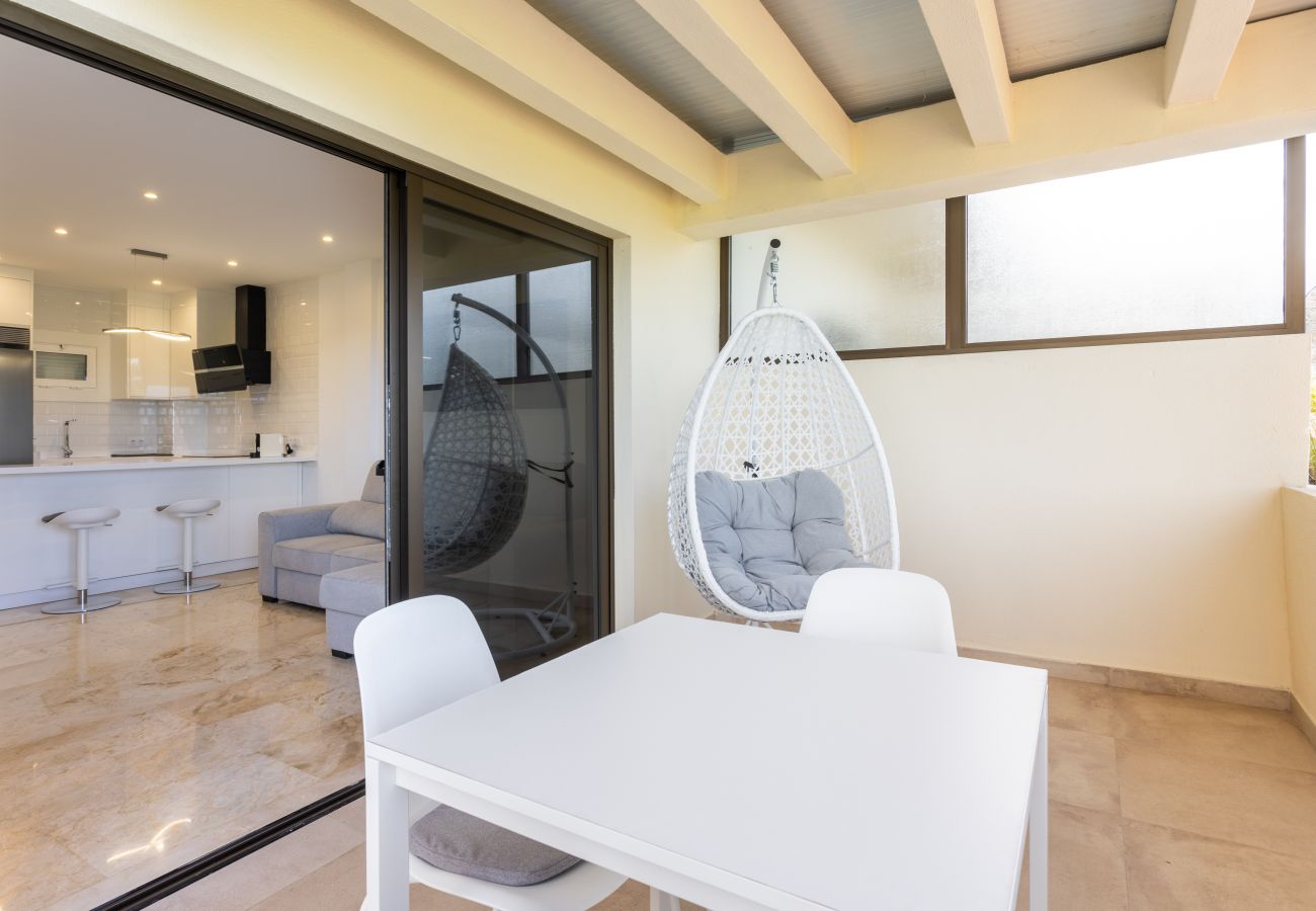 Apartamento en Puerto de la Cruz - Apartamento de Lujo con Impresionantes Vistas al Mar y Plataneras