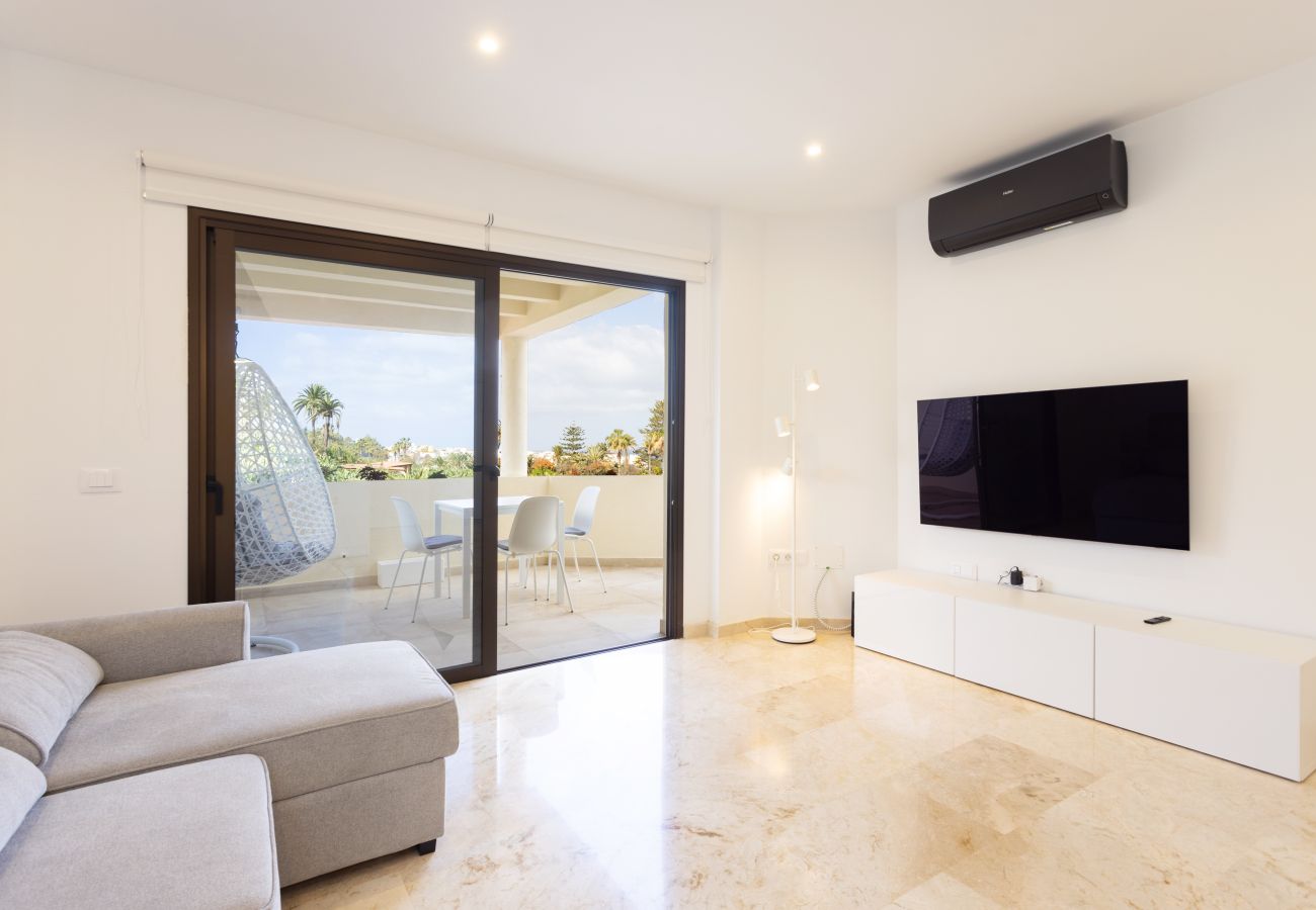 Apartamento en Puerto de la Cruz - Apartamento de Lujo con Impresionantes Vistas al Mar y Plataneras