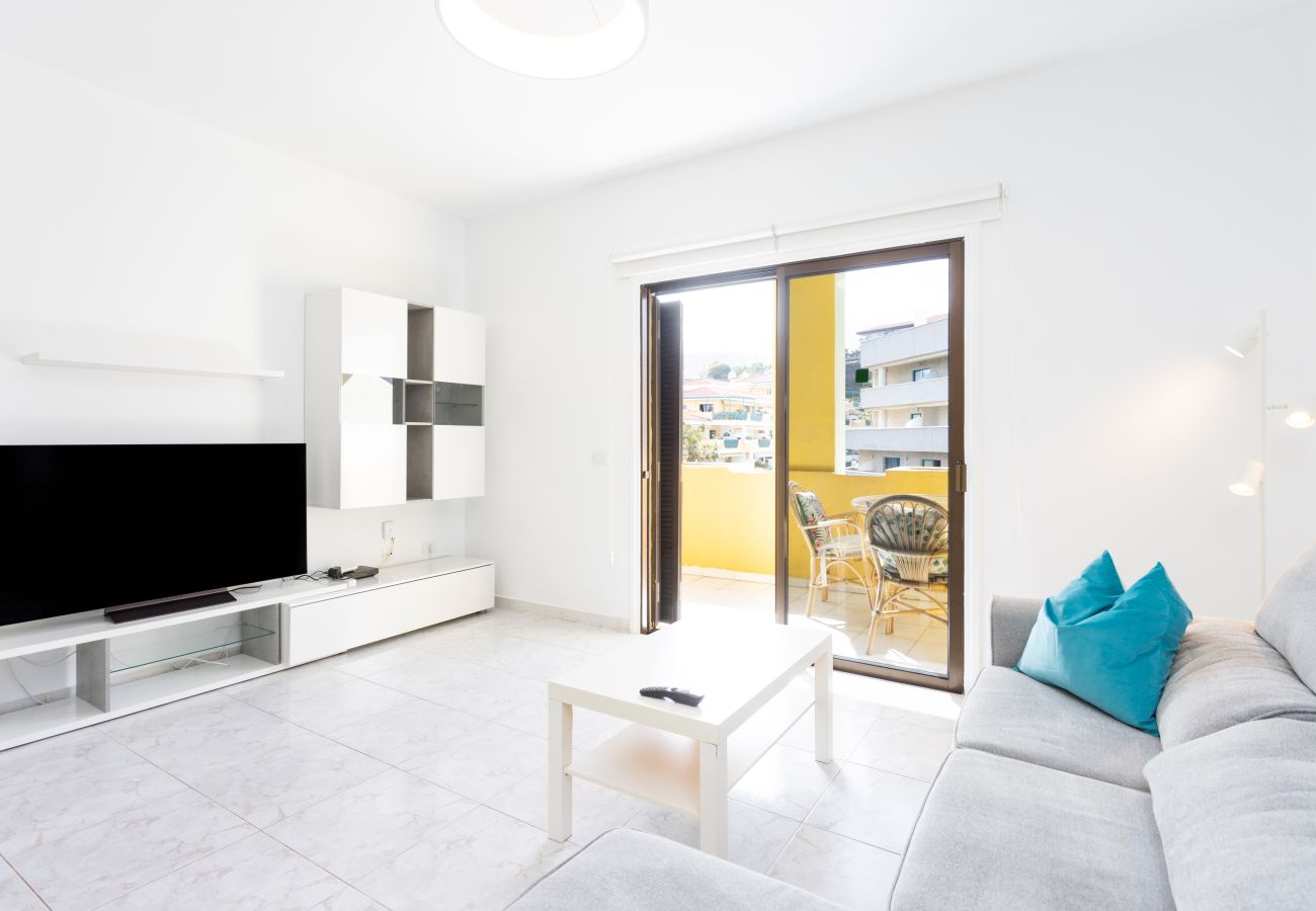 Apartamento en Puerto de la Cruz - Moderno Apartamento en Puerto de la Cruz con Impresionantes Vistas a la Montaña