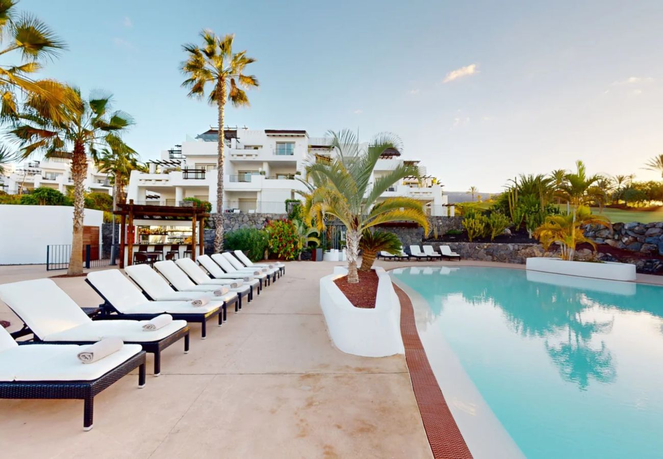 Villa en Guía de Isora - Suite Premium de 4 Dormitorios para Grupos o Familias – Tenerife Sur