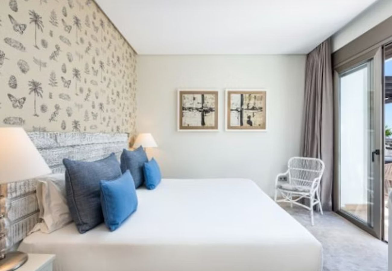 Villa en Guía de Isora - Suite Premium de 4 Dormitorios para Grupos o Familias – Tenerife Sur