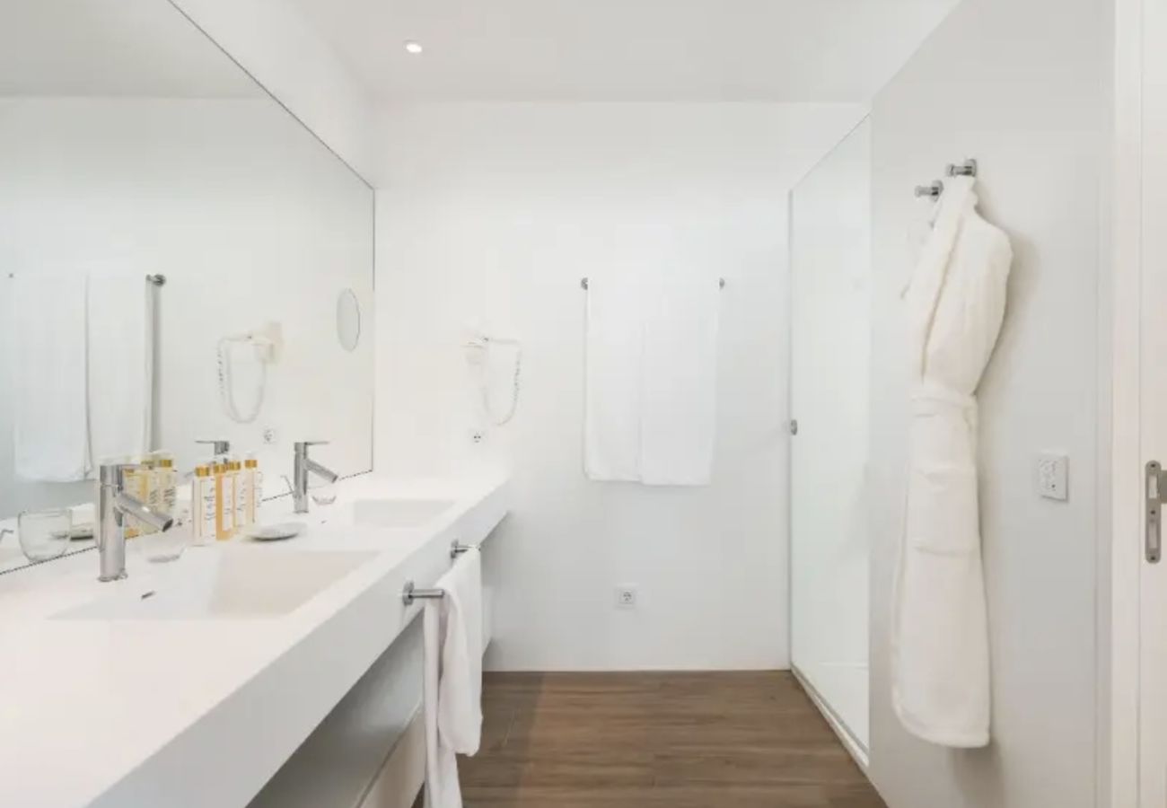 Villa en Guía de Isora - Villa de 3 dormitorios con piscina privada de lujo en Tenerife