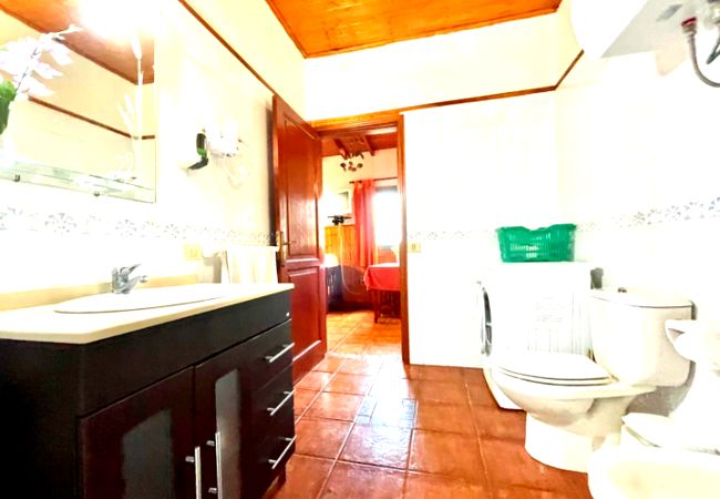 Cottage in Hermigua - Rural house with terrace and beautiful sea view Cottage in Hermigua - Rural house with terrace and beautiful sea view