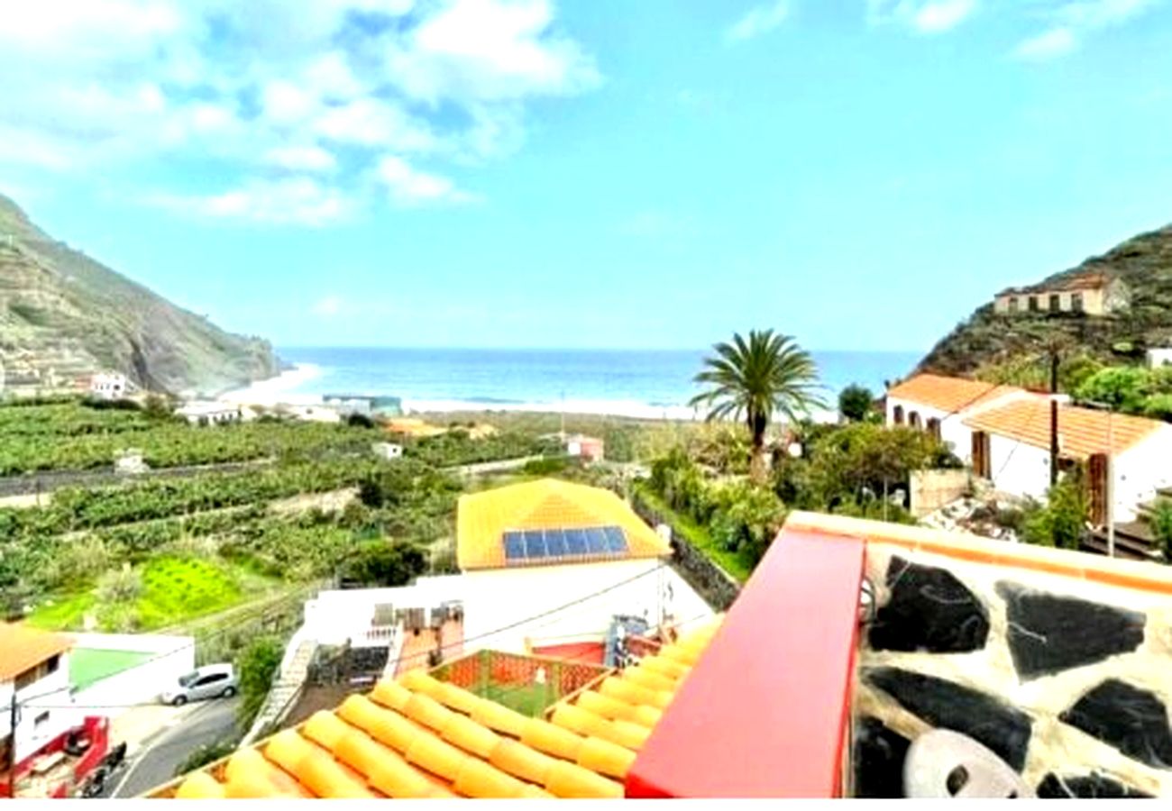 Cottage in Hermigua - Rural house with terrace  incredible sea views