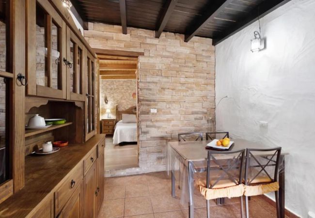 Aparthotel in Mocanal - Apartment for 2 guests on the Beautiful Island of El Hierro Aparthotel in Mocanal - Apartment for 2 guests on the Beautiful Island of El Hierro
