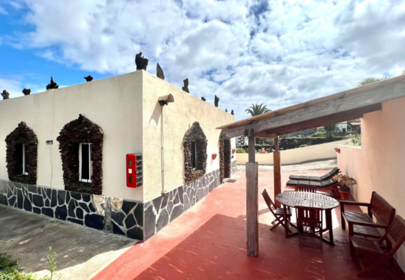 Apartment in Mocanal - Incredible Rural House with Beautiful Panoramic Views