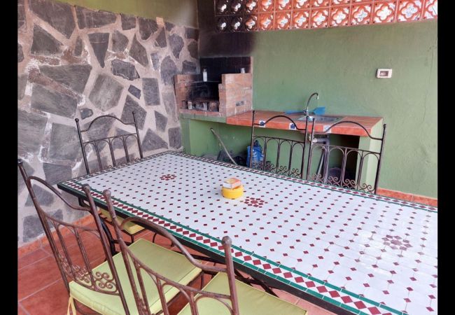 Cottage in Hermigua -  Rural house with beautiful views of the sea and the mountains, BBQ Cottage in Hermigua -  Rural house with beautiful views of the sea and the mountains, BBQ