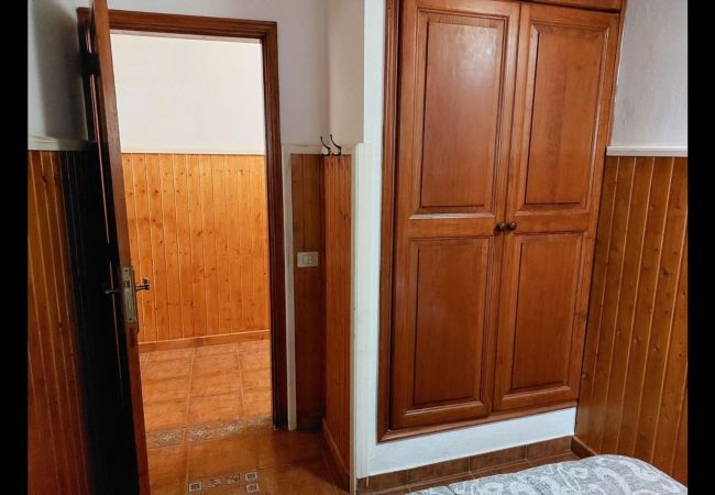 Cottage in Hermigua -  Rural house with beautiful views of the sea and the mountains, BBQ Cottage in Hermigua -  Rural house with beautiful views of the sea and the mountains, BBQ