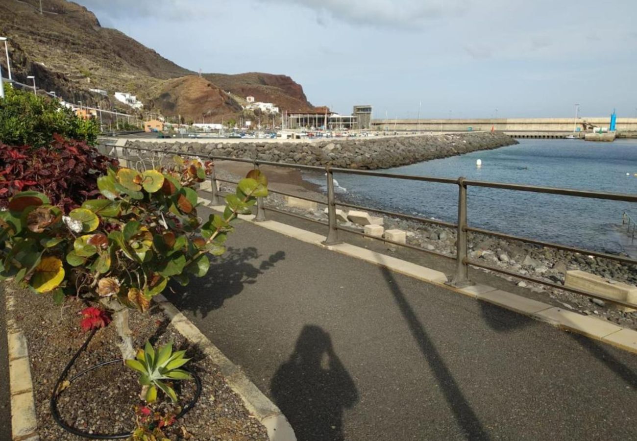 Apartment in Valverde - Comfortable Apartment with spectacular sea views