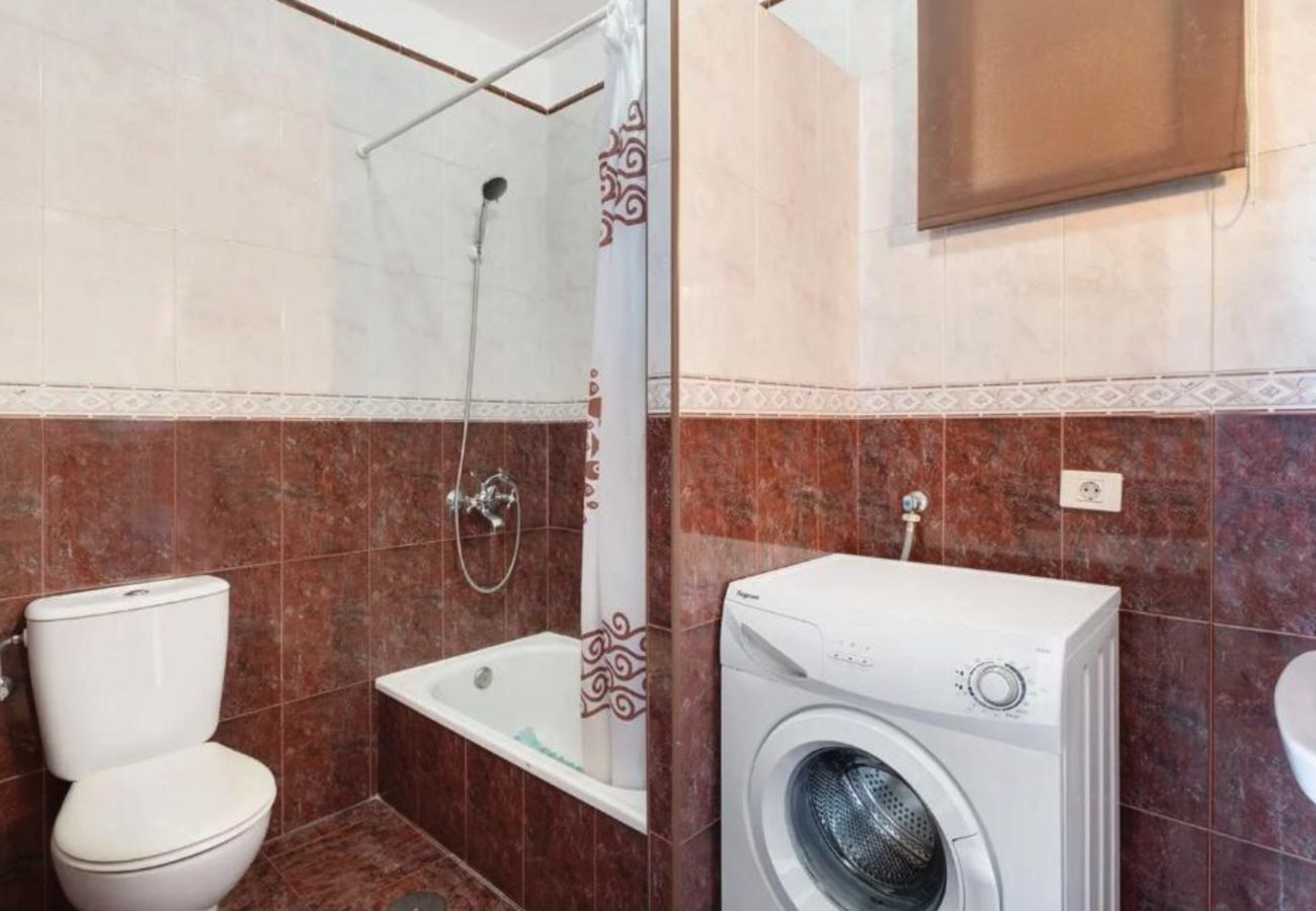 Aparthotel in Valverde - Comfortable Apartment with spectacular sea views