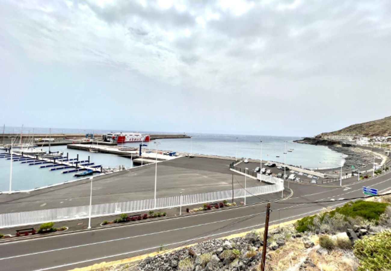 House in Timijiraque -  Cozy 2 bedroom house with beautiful sea views