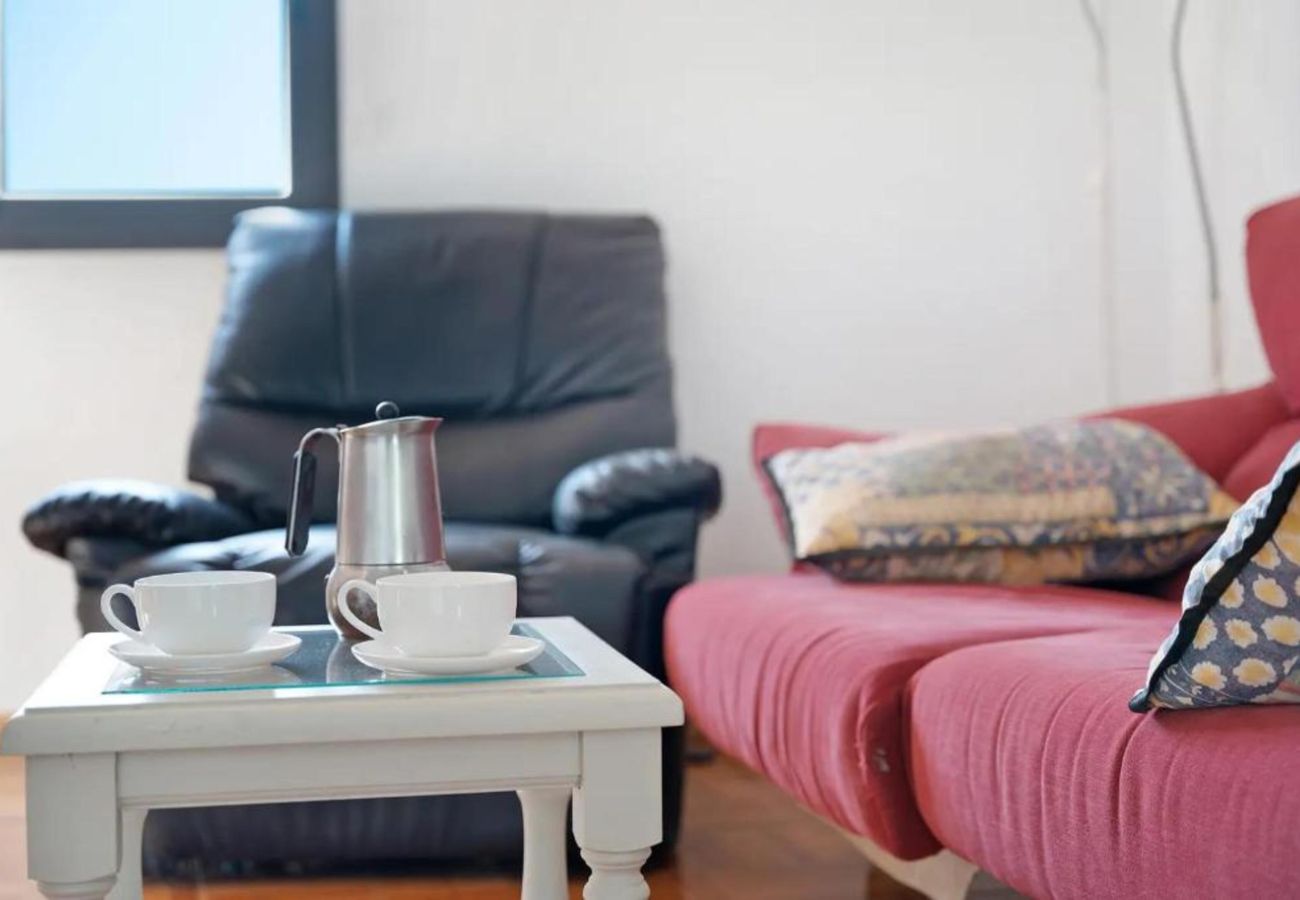 House in Timijiraque -  Cozy 2 bedroom house with beautiful sea views