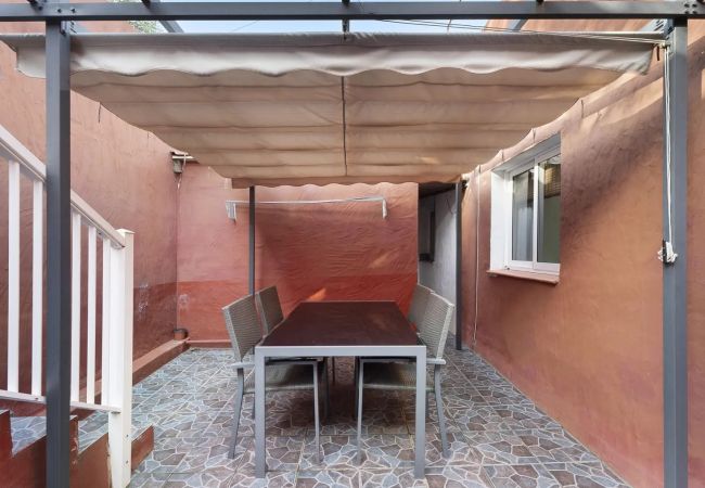Aparthotel in Mocanal - Cozy two-bedroom apartment with BBQ Aparthotel in Mocanal - Cozy two-bedroom apartment with BBQ