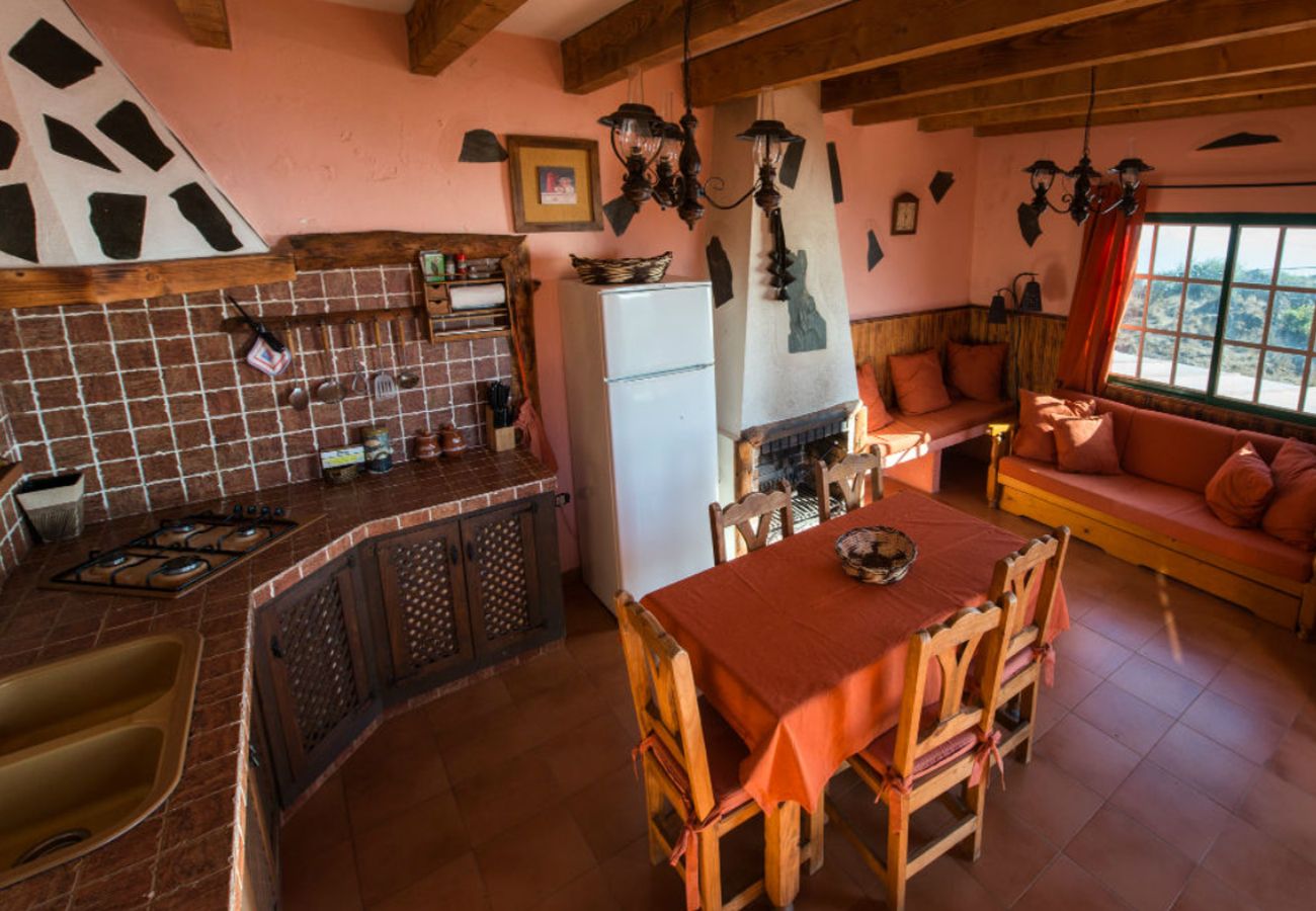 Cottage in Isora - Beautiful Rural House in El Hierro