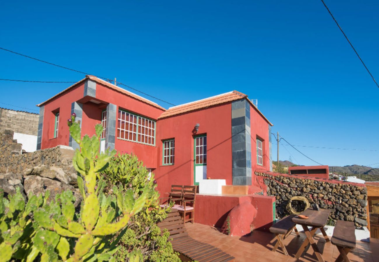 Cottage in Isora - Beautiful Rural House in El Hierro