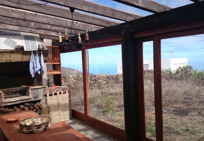 Cottage in Isora -  Cozy Rural House with Beautiful Views and BBQ for an Ideal Stay Cottage in Isora -  Cozy Rural House with Beautiful Views and BBQ for an Ideal Stay