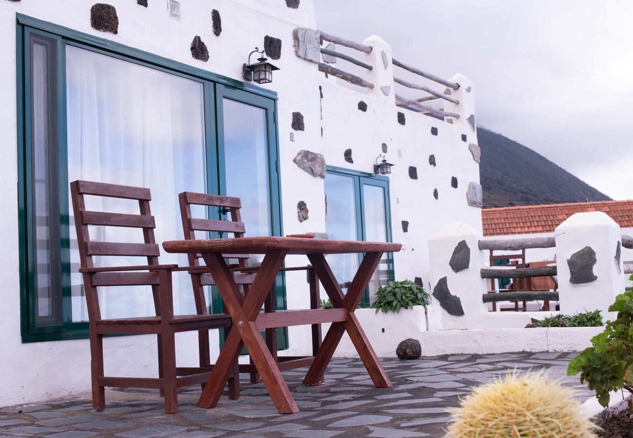 Apartment in Frontera - Incredible Sea and Mountain View with WIFI tennis court