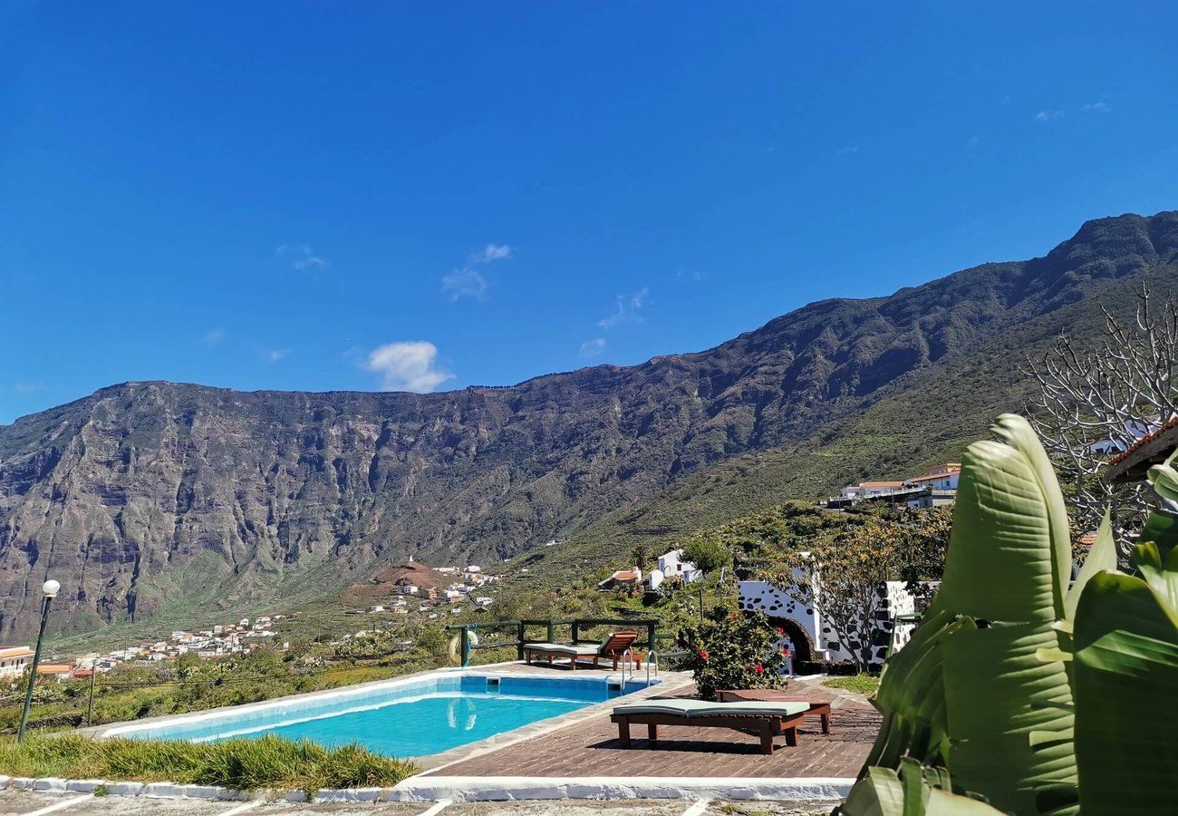 Apartment in Frontera - Incredible Sea and Mountain View with WIFI tennis court