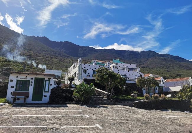 Aparthotel in Frontera - Fantastic Apartment for 4 guests Views, Pool, Tennis and BBQ Aparthotel in Frontera - Fantastic Apartment for 4 guests Views, Pool, Tennis and BBQ
