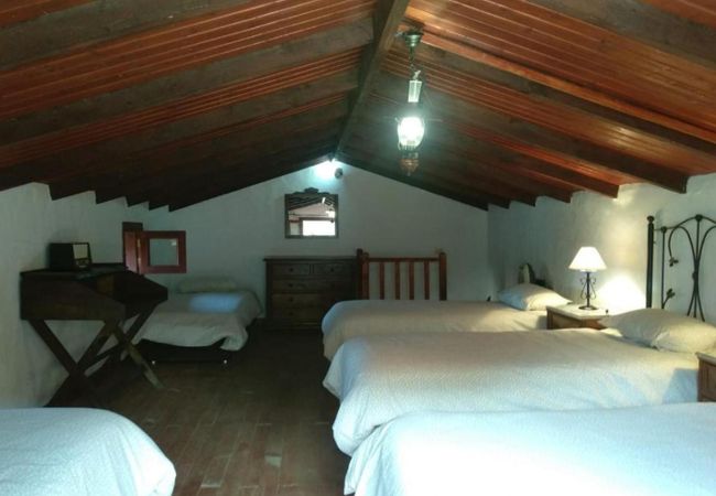 Cottage in Valverde -  Rural house with BBQ loft and beautiful views Cottage in Valverde -  Rural house with BBQ loft and beautiful views